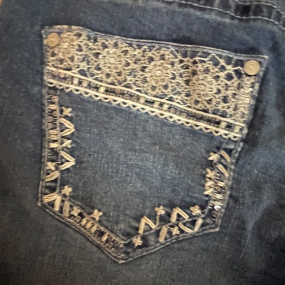 New Directions Denim Shorts Size 8R - Picture 3 of 4